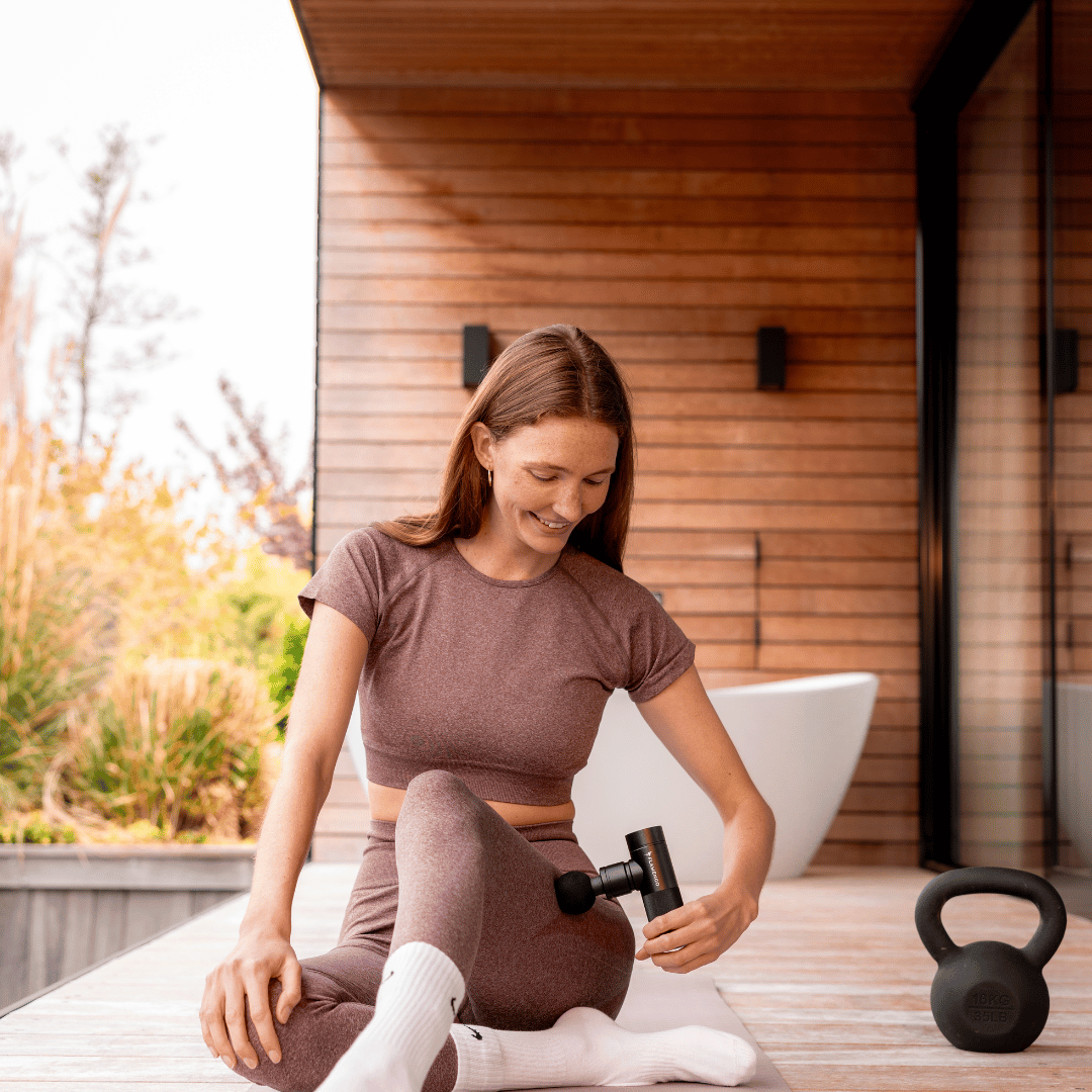 Powerful recovery in compact format - Flamengo® mini massage gun