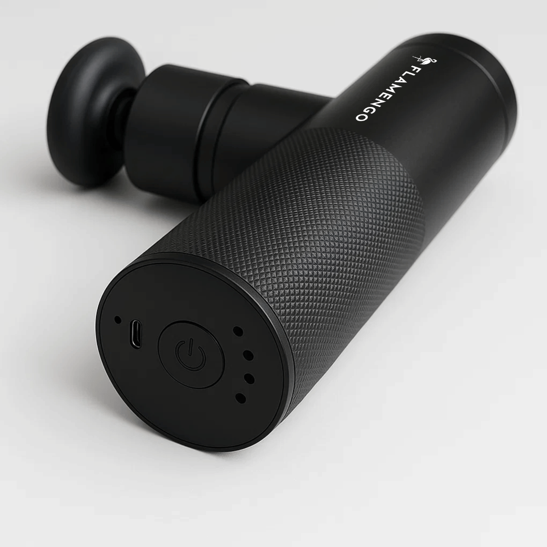 Powerful recovery in compact format - Flamengo® mini massage gun