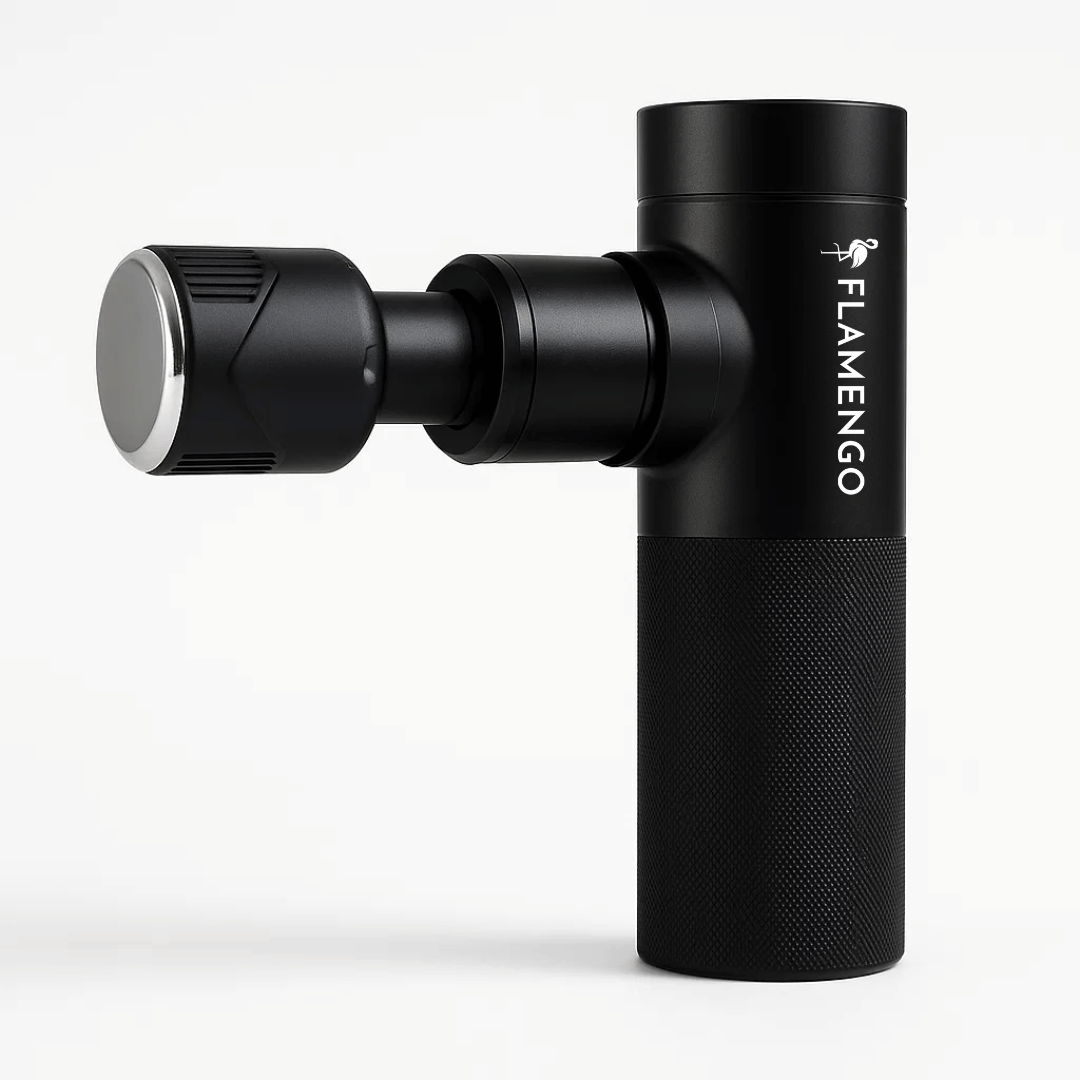 Powerful recovery in compact format - Flamengo® mini massage gun